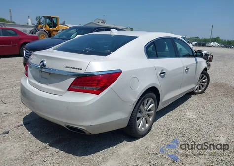 2015 Buick Lacrosse Leather из США, поврежденный, VIN 1G4GB5G38FF147951